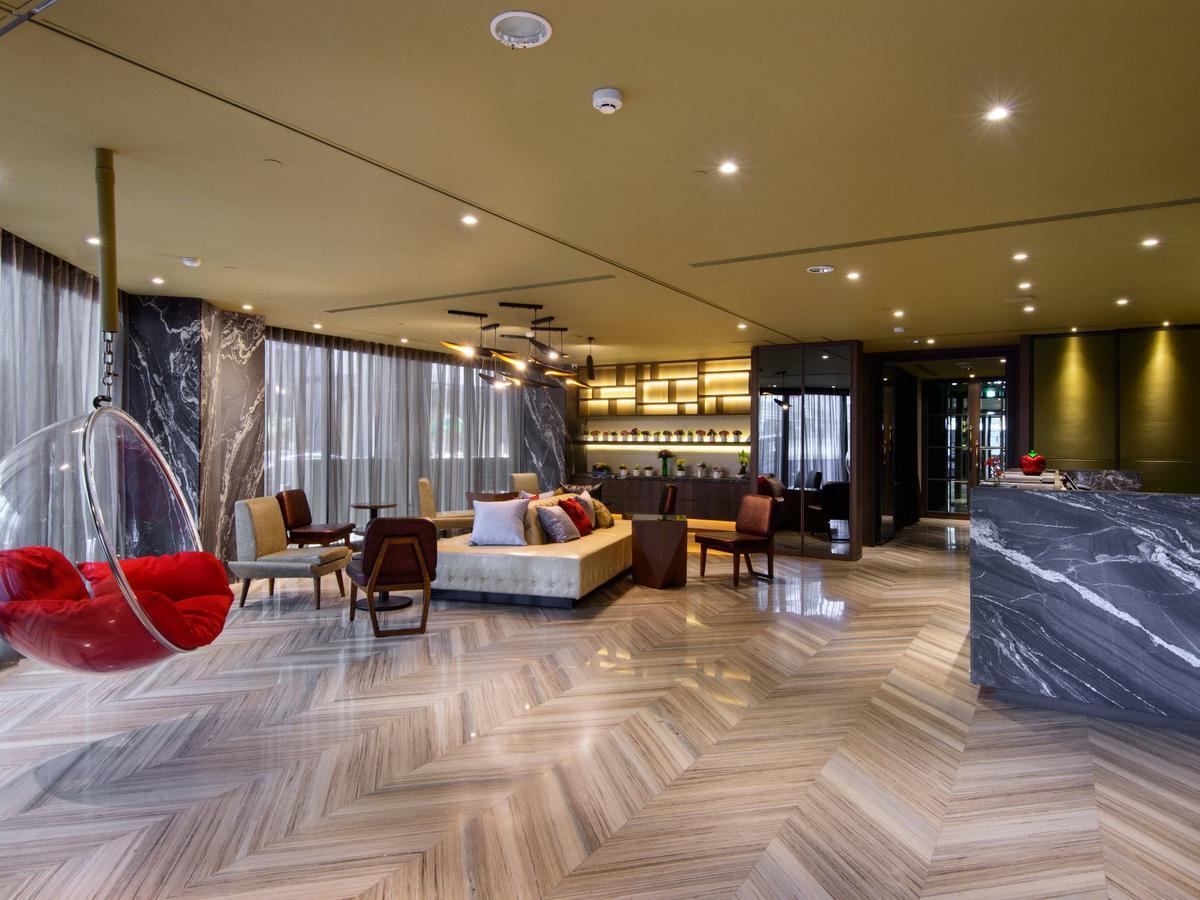Stay Hotel - Taichung Zhongqing Exteriör bild